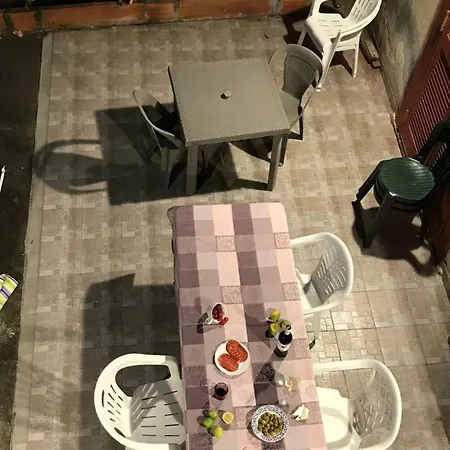 Fenetre Sur L'etna * Педара
