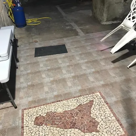 Fenetre Sur L'etna *